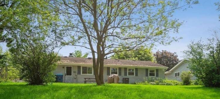 Pet Friendly Ranch Home 30 Mins from O'Hare图片