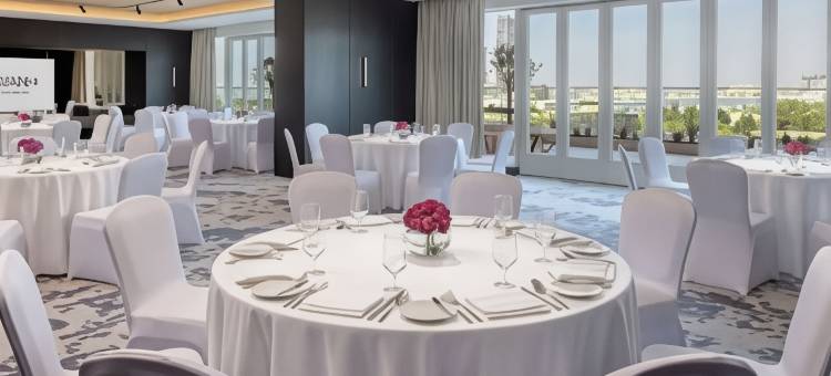Avani+迪拜棕榈景观酒店及套房(Avani+ Palm View Dubai Hotel & Suites)图片