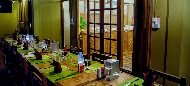 迪图尔海滩美景旅馆(Detour Beach View)图片