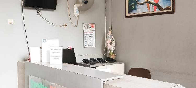 格拉哈玛丽娜红帕特纳酒店-近玛丽娜广场(Graha Marina RedPartner near Plaza Marina)图片