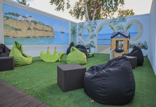 Lagoa HotelHotel Overview