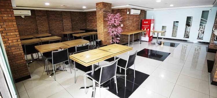 阿马利温酒店(Amaliun Hotel)图片