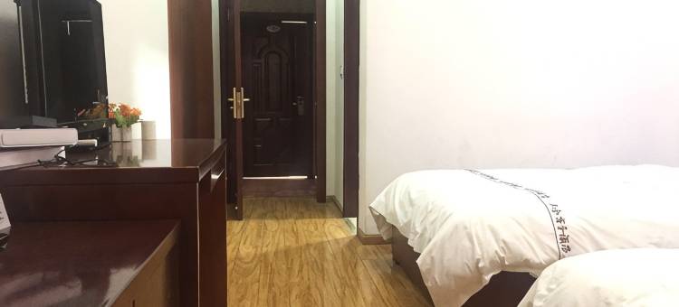 途窝假日酒店(松潘川主寺店)图片