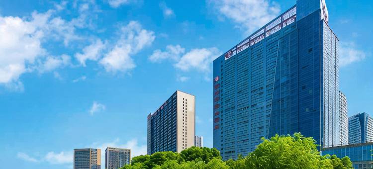 杭州滨江宝龙城诚业路华美达酒店图片