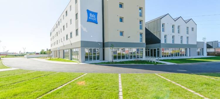 宜必思快捷拉罗谢尔普伊博罗酒店(ibis budget La Rochelle Puilboreau)图片