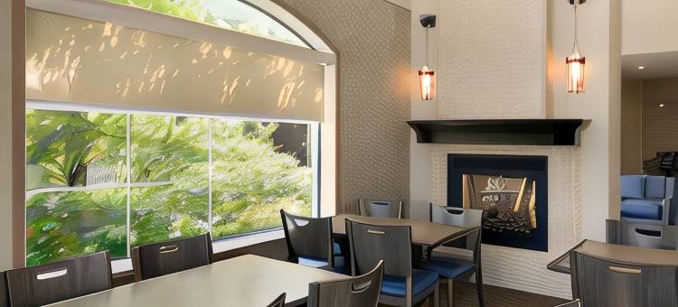 布兰顿温德姆戴斯套房酒店(Days Inn & Suites by Wyndham Brandon)图片