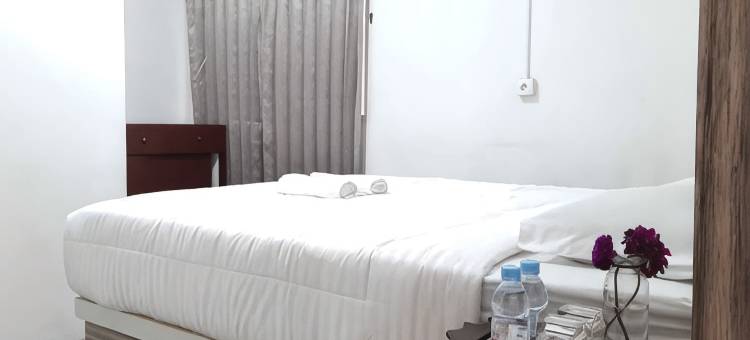 罗马宣言伊斯兰教酒店 红门(Roemah Proklamasi Syariah Mitra RedDoorz)图片