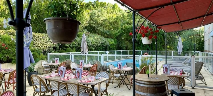 基里亚德埃克斯米勒普兰康帕涅酒店(Kyriad Aix les Milles - Plan de Campagne)图片
