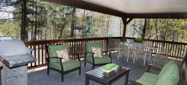 山崖壮观湖景小屋-中央空调！(Spectacular Mountain Bluff Cabin with Lake Views-Central AC!)图片