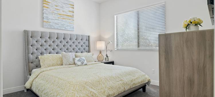 珊瑚角西南区中心顶层套房2(Penthouse Suite 2 in the heart of SW Cape Coral)图片
