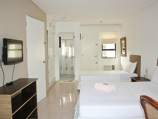 长滩岛白珊瑚酒店