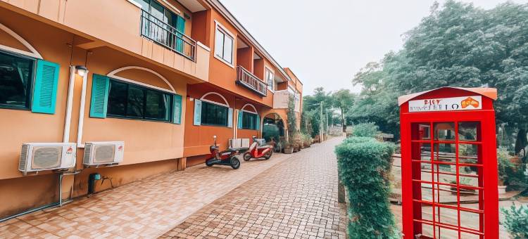 卡斯特罗度假村(The Castello Resort)图片