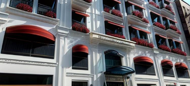 苏塔那梅老城多索多西酒店(Dosso Dossi Hotels Old City)图片