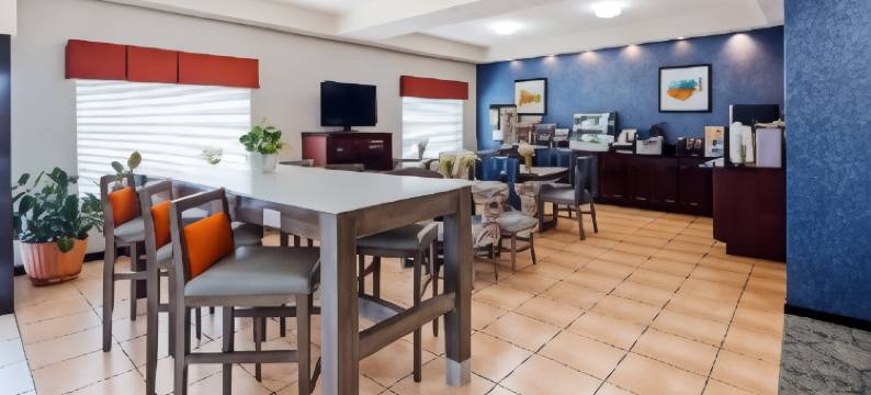 海勒姆贝斯特韦斯特套房酒店(Best Western Hiram Inn  Suites)图片