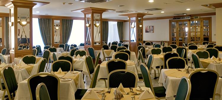 卡尼弗酒店(Canifor Hotel)图片