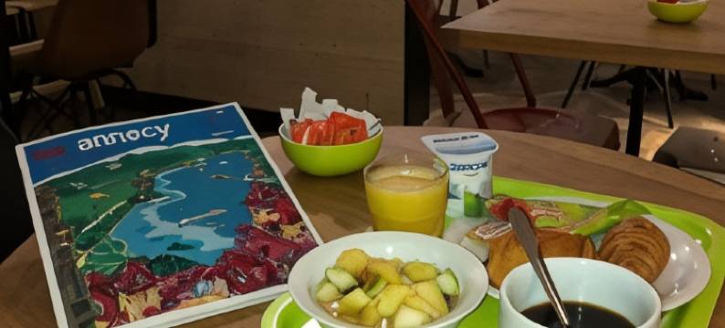 宜必思快捷安纳西 Poisy 酒店(Ibis Budget Annecy Poisy)图片