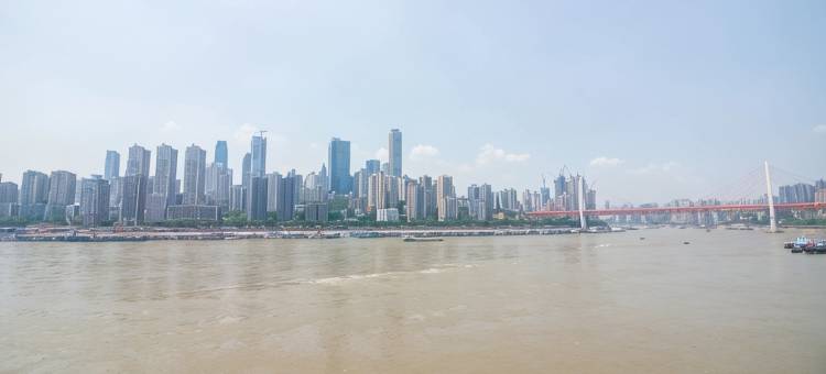 重庆海澜之家·江景度假公寓(南滨路长江索道店)图片