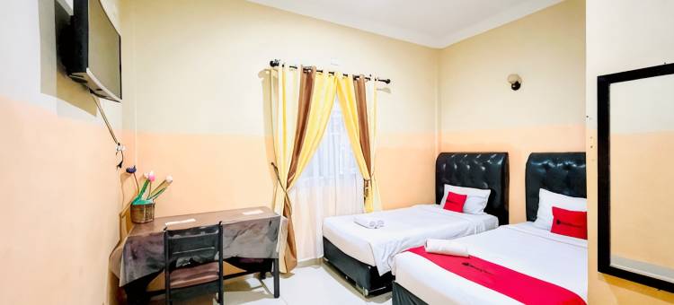RedDoorz @ Hotel Dieng Berastagi图片
