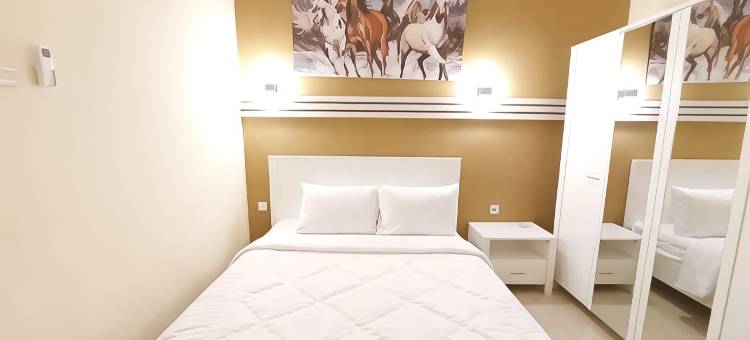 龙市酒店 - 近三邦利马三宝垄 - 美特拉酒店(Rons City Hotel Near Simpang Lima Semarang Mitra RedDoorz)图片