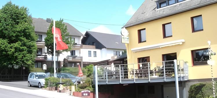 波尔纽博格雷斯酒店(Hotel Zur Burg Nürburg)图片