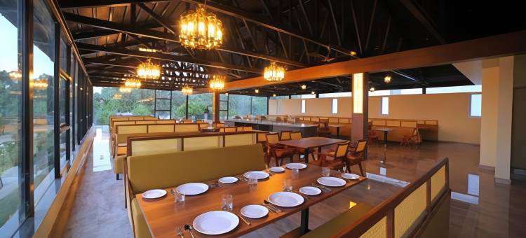 提鲁帕提湖谷度假村和温泉(Lake Valley Resort and Spa Tirupati, 27 Kms from Talakona Waterfall)图片