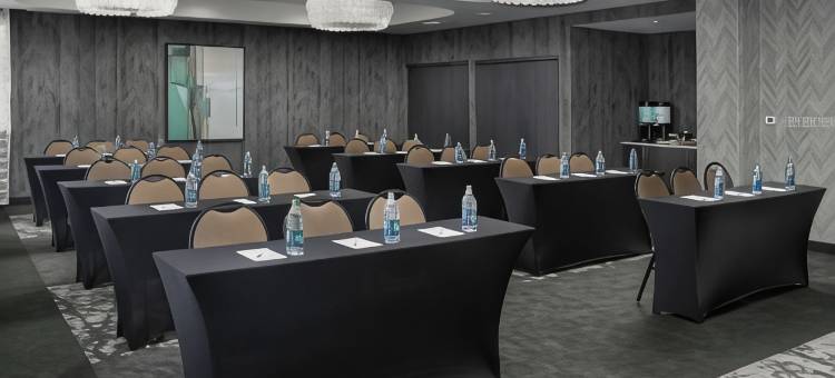 迈阿密布里克尔南近比斯坎湾希尔顿花园酒店(Hilton Garden Inn Miami - Brickell / Near Key Biscayne, FL)图片