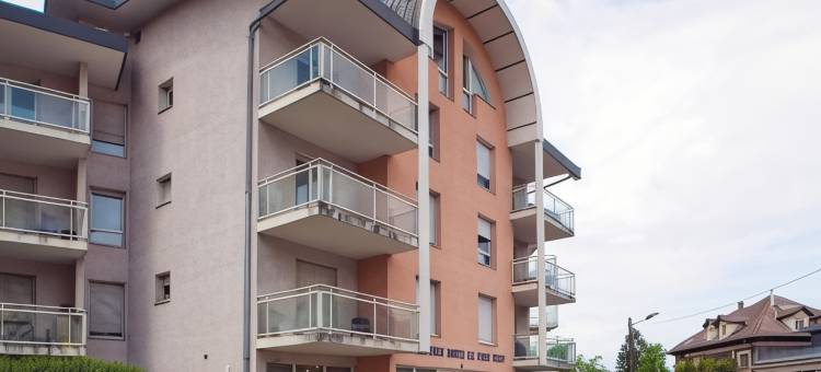 塞祖尔阿菲尔安内西九桥酒店(Séjours & Affaires Annecy le Pont Neuf)图片