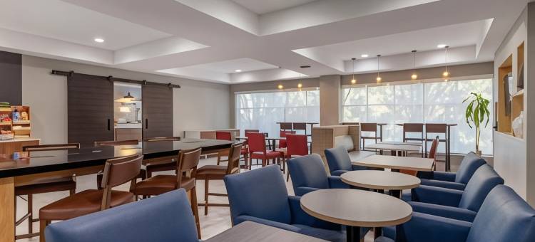 智选假日套房酒店纳斯托什 by IHG(Holiday Inn Express & Suites Natchitoches)图片