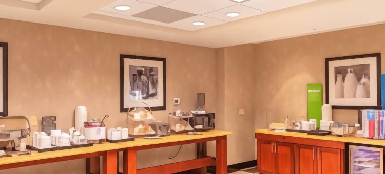 希尔顿欢朋酒店-罗林斯(Hampton Inn Rawlins)图片