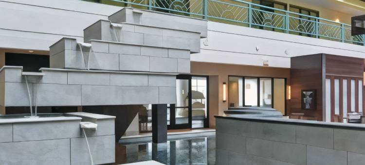 希尔顿安泊酒店-明尼阿波利斯机场(Embassy Suites by Hilton Minneapolis Airport)图片