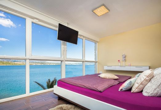 Luxury at Villa Cama - Your Dream Vacation Rental!Hotel Overview