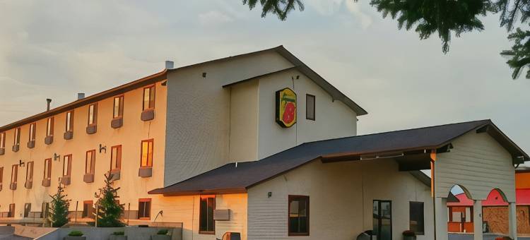 狄龙温德姆速 8 酒店(Super 8 by Wyndham Dillon)图片