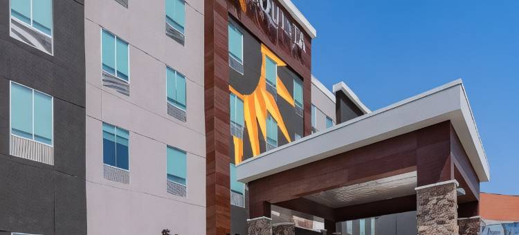 由温德姆提供的拉昆塔温德姆酒店套房杰克逊/开普吉拉多(La Quinta Inn & Suites by Wyndham Jackson/Cape Girardeau)图片
