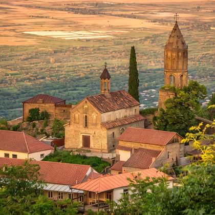 阿塞拜疆+格鲁吉亚+亚美尼亚12日跟团游