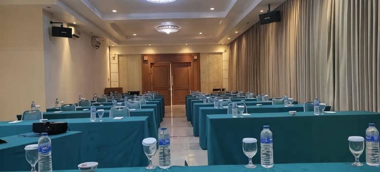 鹰潭旅馆(Hotel Intan Cirebon)图片