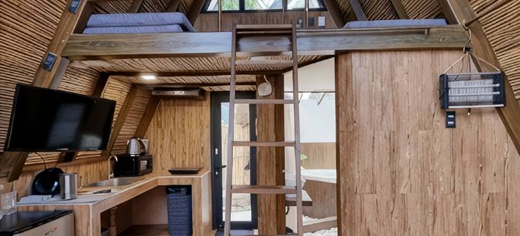 My Cabin by One Selah图片