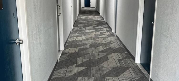 Studio 6阿尔图纳， IA - 得梅因东部(Studio 6 Altoona, IA - des Moines East)图片