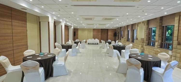 萨达南德酒店(Chryso Hotels Pvt Ltd)图片