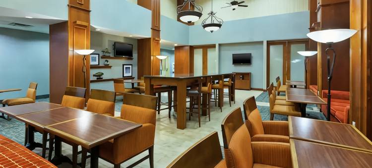 埃克莫尔东海岸希尔顿欢朋套房酒店(Hampton Inn & Suites Exmore - Eastern Shore)图片