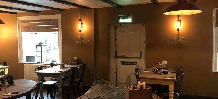 天鹅烟酒吧酒店(The Swan Taphouse)图片