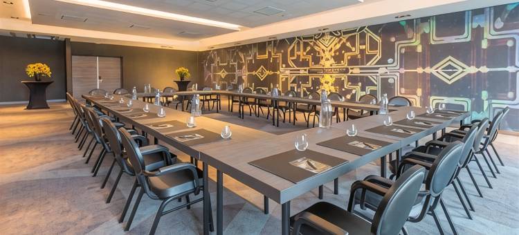 迪温特范德瓦尔克酒店(Van der Valk Hotel Deventer)图片