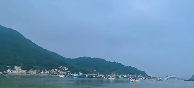 沧海望岳民宿(月亮湾沙滩店)图片