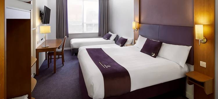 普利茅斯市中心普瑞米尔酒店(德瑞路口)(Premier Inn Plymouth City Centre (Derry's Cross))图片