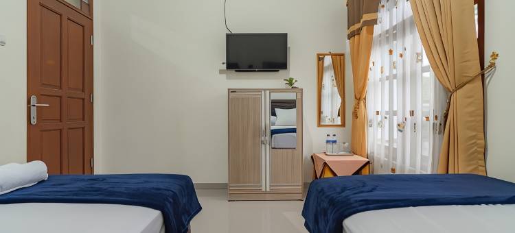 The Lima Guest House Syariah Mitra RedDoorz图片
