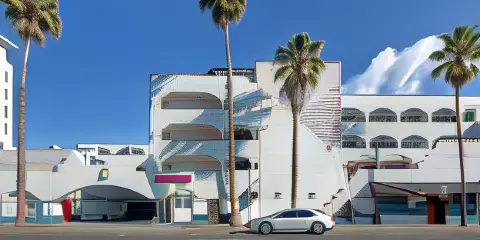 SoMa House
