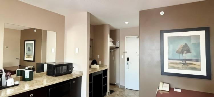 舍伍德帕克华美达酒店(Ramada by Wyndham Sherwood Park)图片