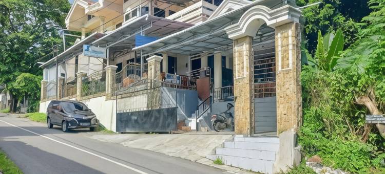 民宿辛加萨纳米特拉红门(Homestay Singgasana Mitra RedDoorz)图片