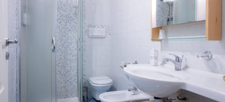 托拉尔多广场弗朗奇雅旅馆(Palazzo Toraldo di Francia)图片