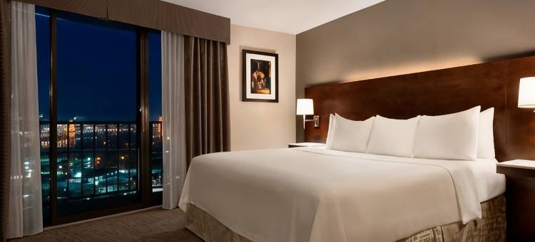 辛辛那提河畔雷迪森酒店(Radisson Hotel Cincinnati Riverfront)图片