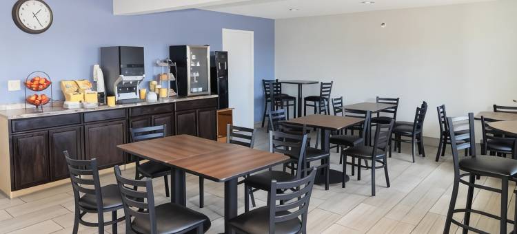 哈瓦苏湖城温德姆戴斯酒店(Days Inn by Wyndham Lake Havasu)图片